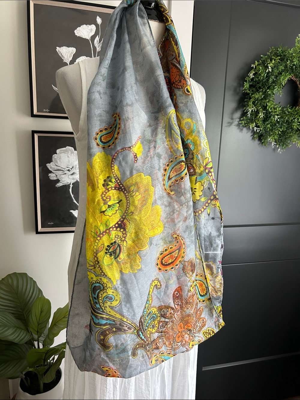 🌼🦋🌺 boho Light Gray pink orange brown & Yellow Floral Paisley infinity Scarf
